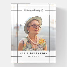 Gray Lines Photo Memorial