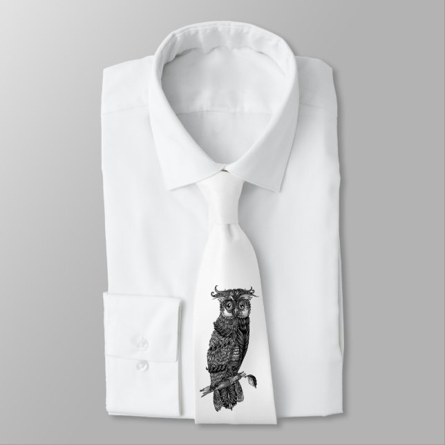 Gray Owl Neck Tie (Tied)