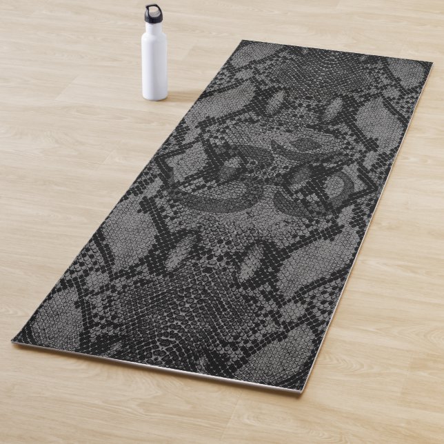 Gray Snake Skin Print Yoga Mat (In Situ)