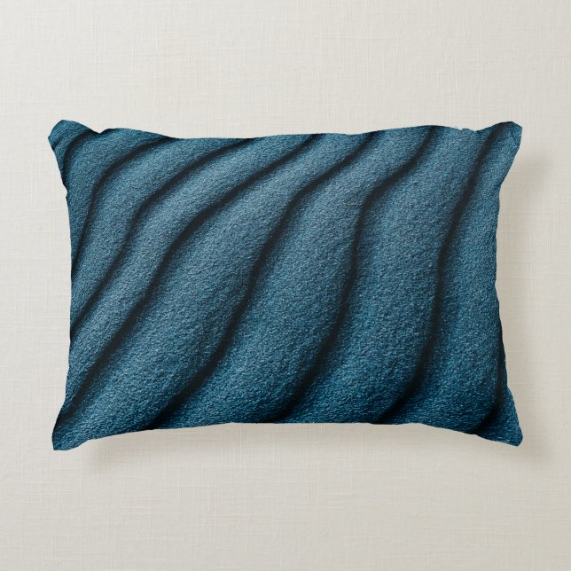 Gray surface accent pillow (Front)