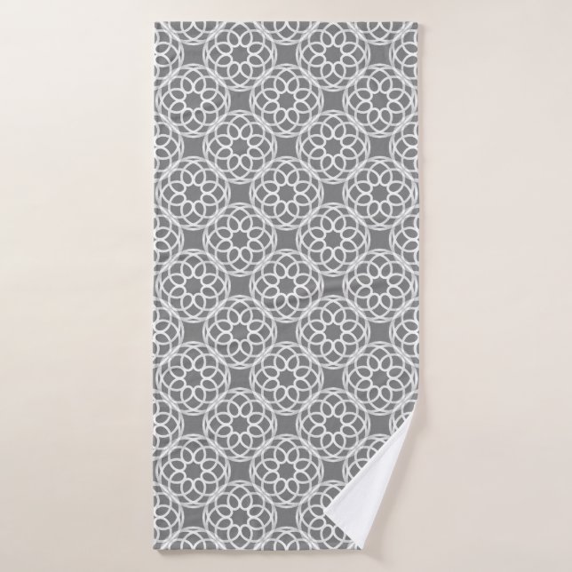Gray White Geometric Seamless Pattern Bath Towel (Bath Towel)