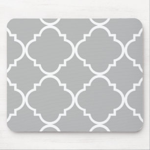 Gray White Large Quatrefoil Pattern Mouse Pad