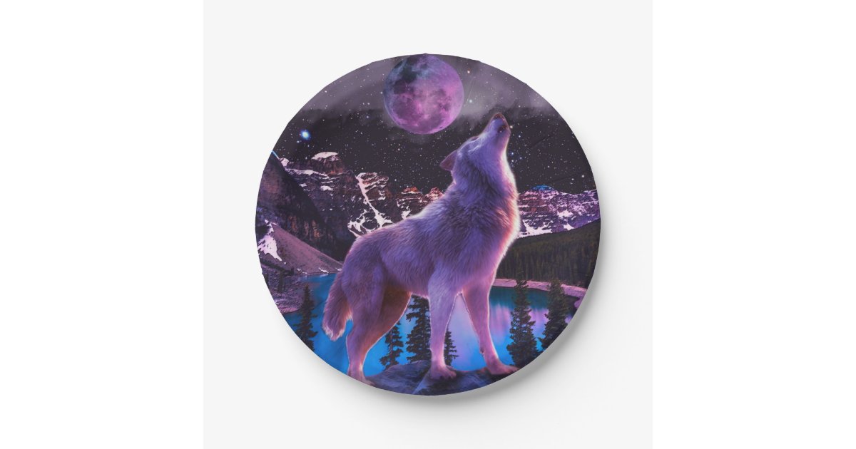 Gray wolf howling in forest paper plate | Zazzle.com