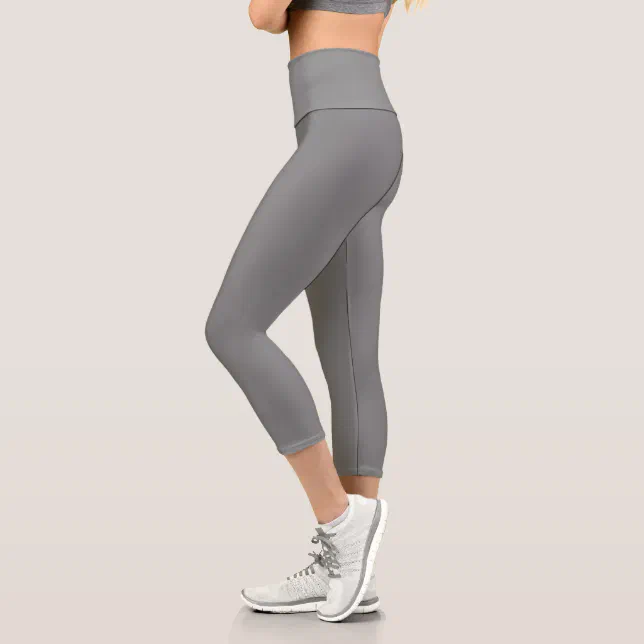 HLE Yoga Capri Leggings
