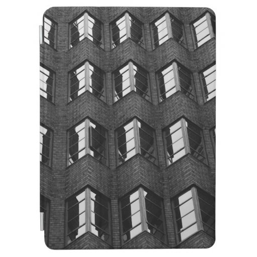 GRAYSCALE PHOTOGRAPHY OF CITY BUILDING iPad AIR COVER
