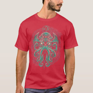 Great Cthulhu Essential TShirt