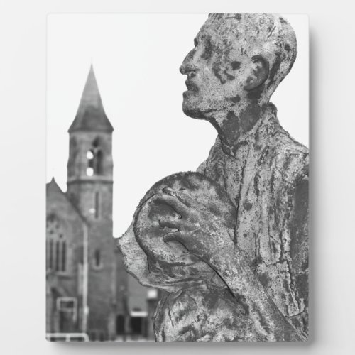 Great Famine of Ireland statues in Dublin Plaque