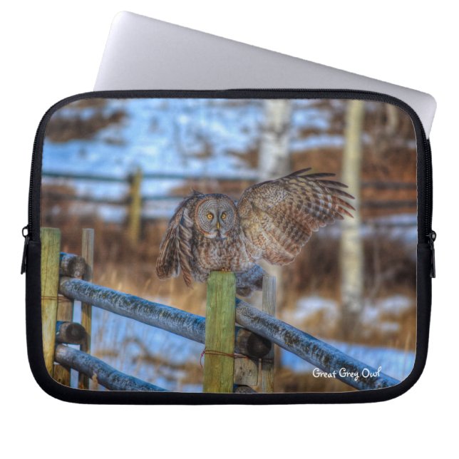 Great Grey Owl Raptor Winter Wildlife Photo Laptop Sleeve (Front)