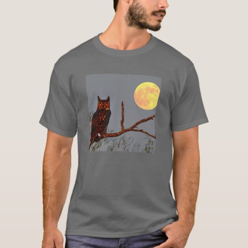 Great Horned Owl  Full Moon T_Shirt
