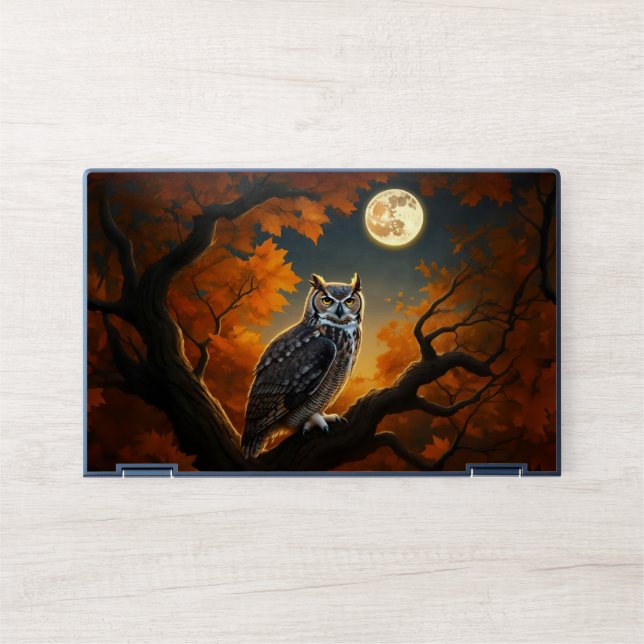 Great Horned Owl in Autumn HP Laptop Skin (Front)