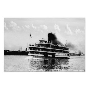 Great Lakes passenger steamer Brittannia Photo Print