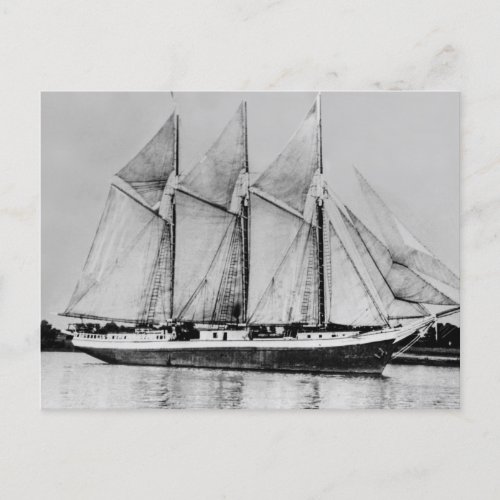Great Lakes schooner Oliver H Perry Postcard
