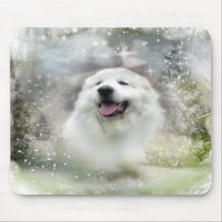 Great Pyrenees Winter Scene - Mousepad