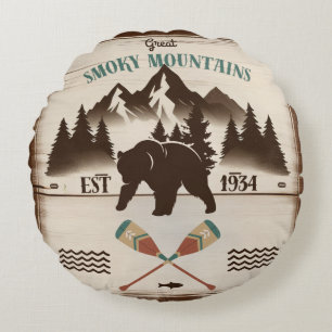 Great Smoky Mountains, TN bear Round Pillow