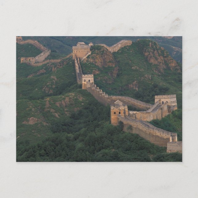 Great Wall winding through mountains. Postcard (Front)