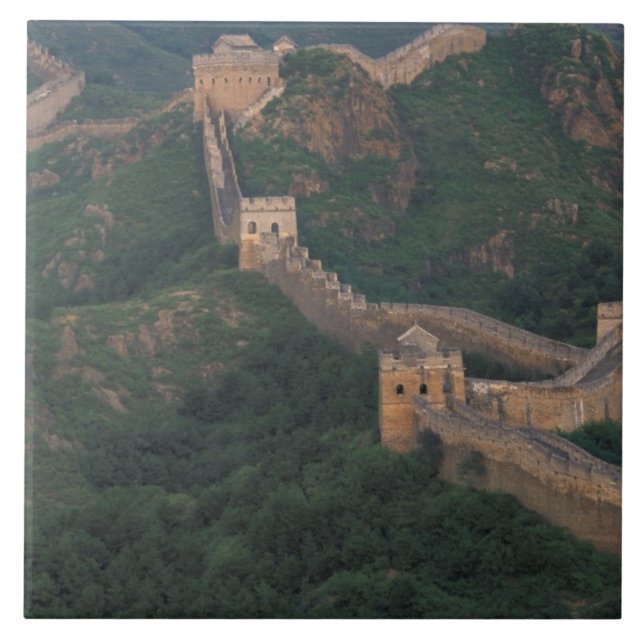 Great Wall winding through mountains. Tile (Front)