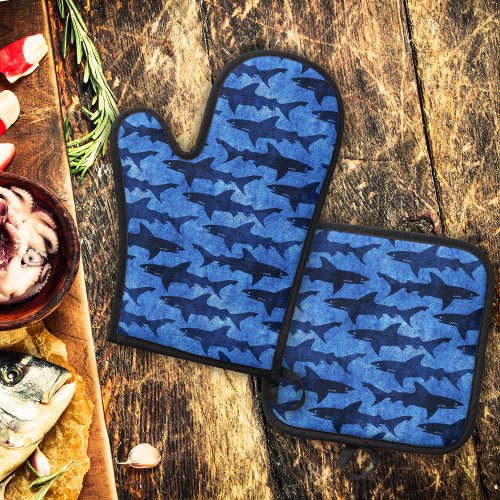 Great White Shark Beach House Seafood BBQ Oven Mitt  Pot Holder Set