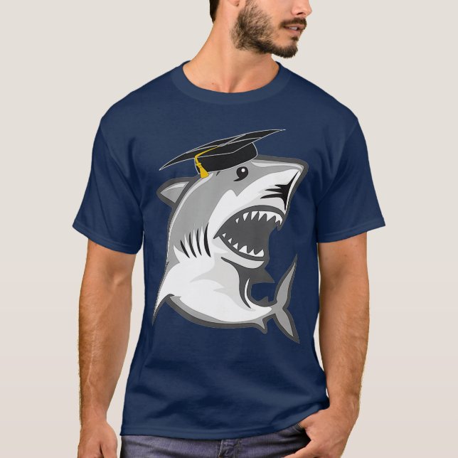 Great White Shark Graduation Cap Class of 2021 T-Shirt (Front)