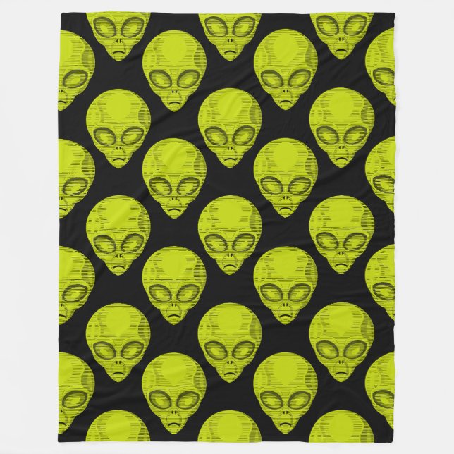 Green Alien Head Fleece Blanket (Front)