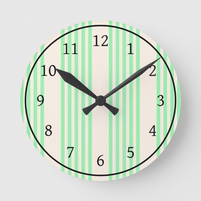 Green and beige five stripes pattern round clock (Front)