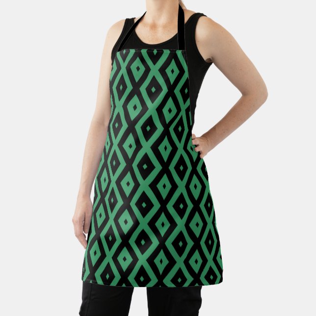 Green and black diamond pattern apron (Insitu)