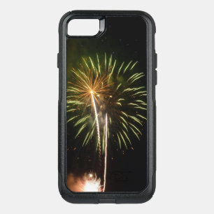 Green and Gold Fireworks Holiday Celebration OtterBox Commuter iPhone SE/8/7 Case