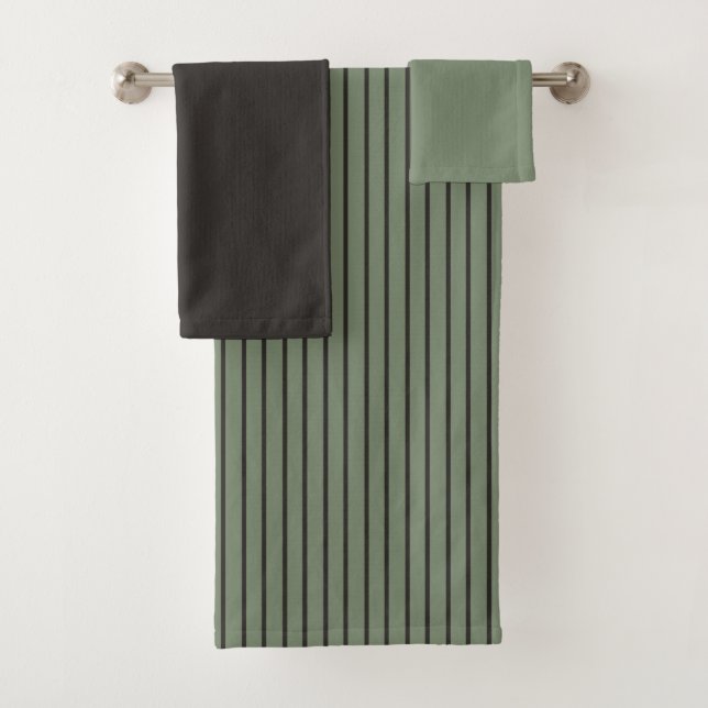 green and gray stripes bath towel set (Insitu)