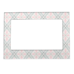 Green and pink pastel diamond pattern magnetic frame