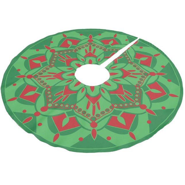 Green and Red Tree Skirt (Angled)