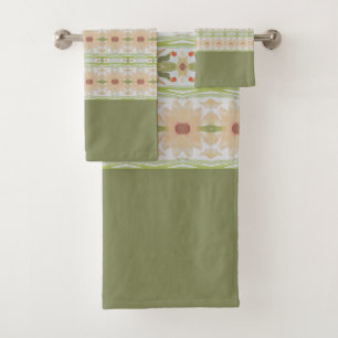 Green And Soft Peach Bath Towel Set