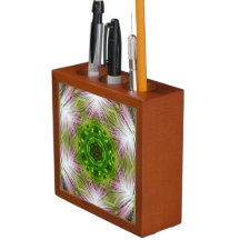 GREEN AND WHITE ABSTRACT DRAWING. SAMER BRASIL. 2