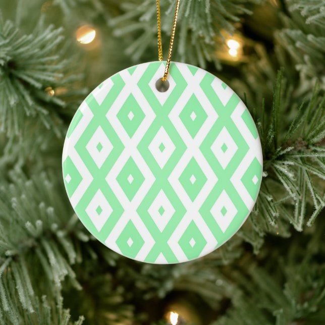 Green and white diamond pattern ceramic ornament (Tree)