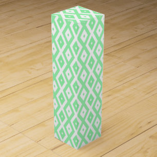 Green and white diamond pattern wine box