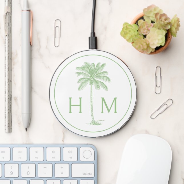 Green and White Palm Palmetto Tree Monogram Wireless Charger (Desk)