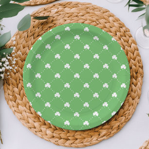 Green and White St Patricks Day Shamrock Pattern Paper Plates