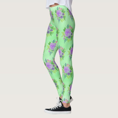 Green Background And Bouquet Leggings
