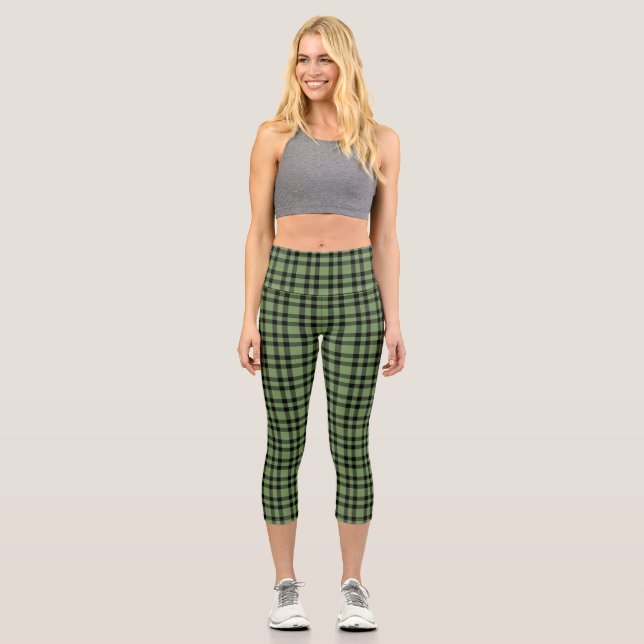 Green Black Plaid Pattern Capri Leggings (Front)