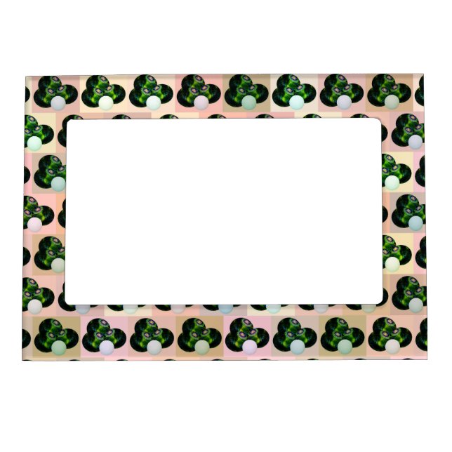 Green Block Art Lawn Bowls Pattern, Magnetic Frame (Front)