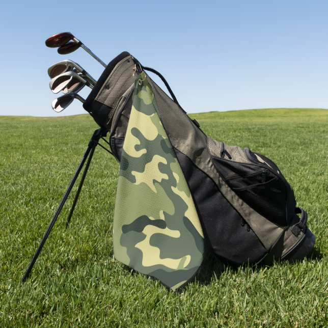 Green Camo Golf Towel (Green)