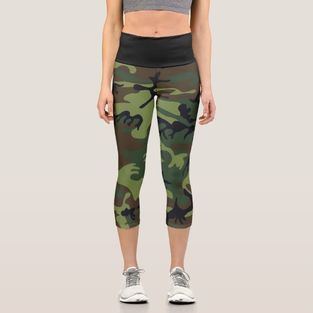 Green Camouflage Pattern, Military Pattern, Army Capri Leggings (Front)