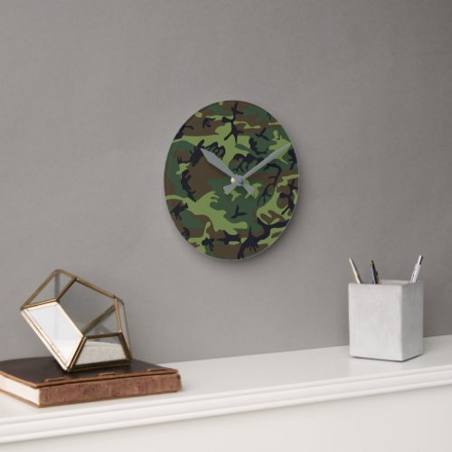 Green Camouflage Pattern Military Pattern Army Round Clock