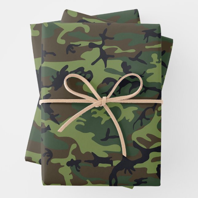 Green Camouflage Pattern, Military Pattern, Army Wrapping Paper Sheets (In situ)