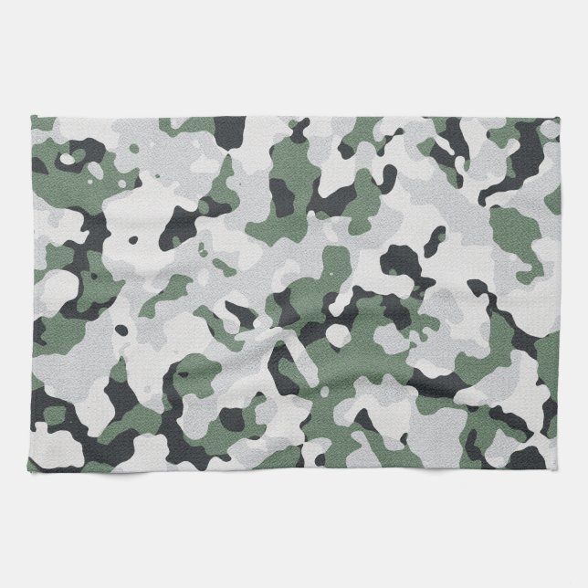 Green camouflage pattern towel (Horizontal)