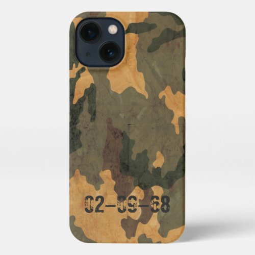 Green camouflage pattern vintage 2020 iPhone 13 case