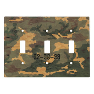 Green camouflage pattern vintage 2020 light switch cover