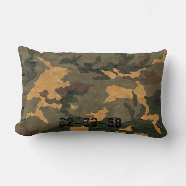 Green camouflage pattern vintage 2020 lumbar pillow (Front)