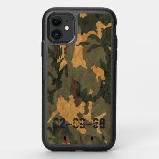 Green camouflage pattern vintage 2020 OtterBox symmetry iPhone 11 case