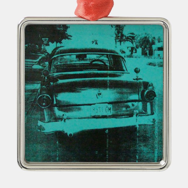 Green car metal ornament (Front)