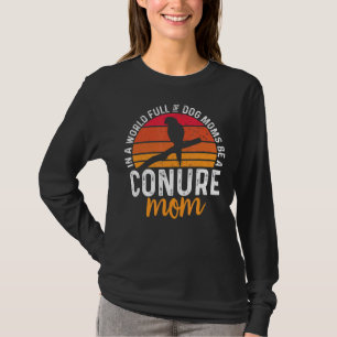 Green Cheek Conure Mom Retro Vintage Parrot Bird S T-Shirt