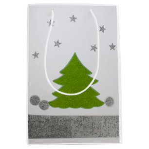 Green Christmas tree on snow and stars Medium Gift Bag